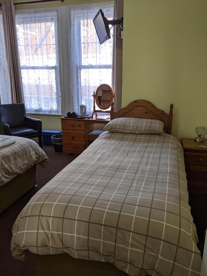 Kingswinford Guest House Paignton Luaran gambar